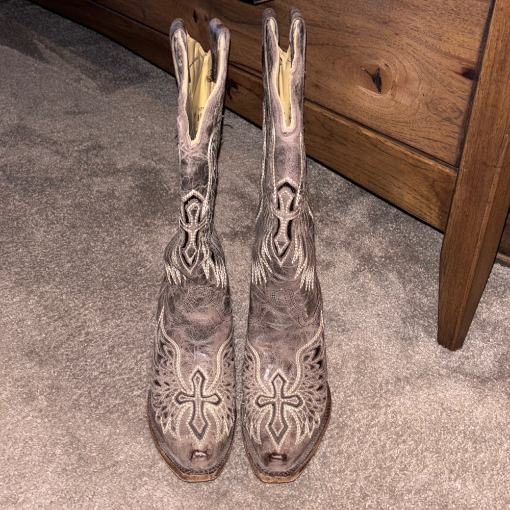 Women's Corral Wing & Cross Cowgirl Cowboy Boots size 8.5